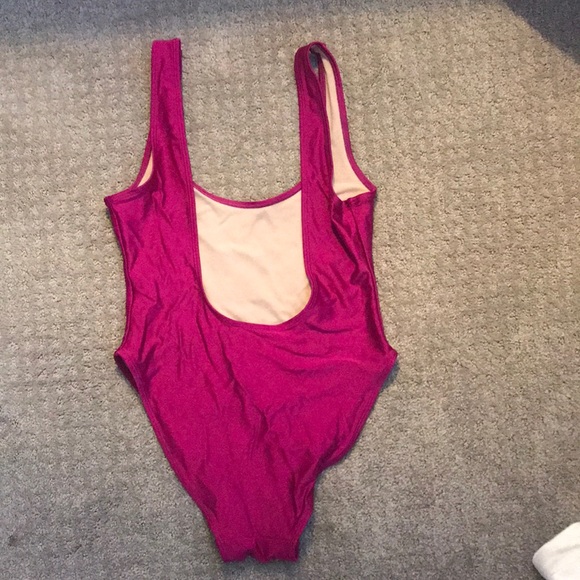 Private party pink mamacita swimsuit - Picture 3 of 3